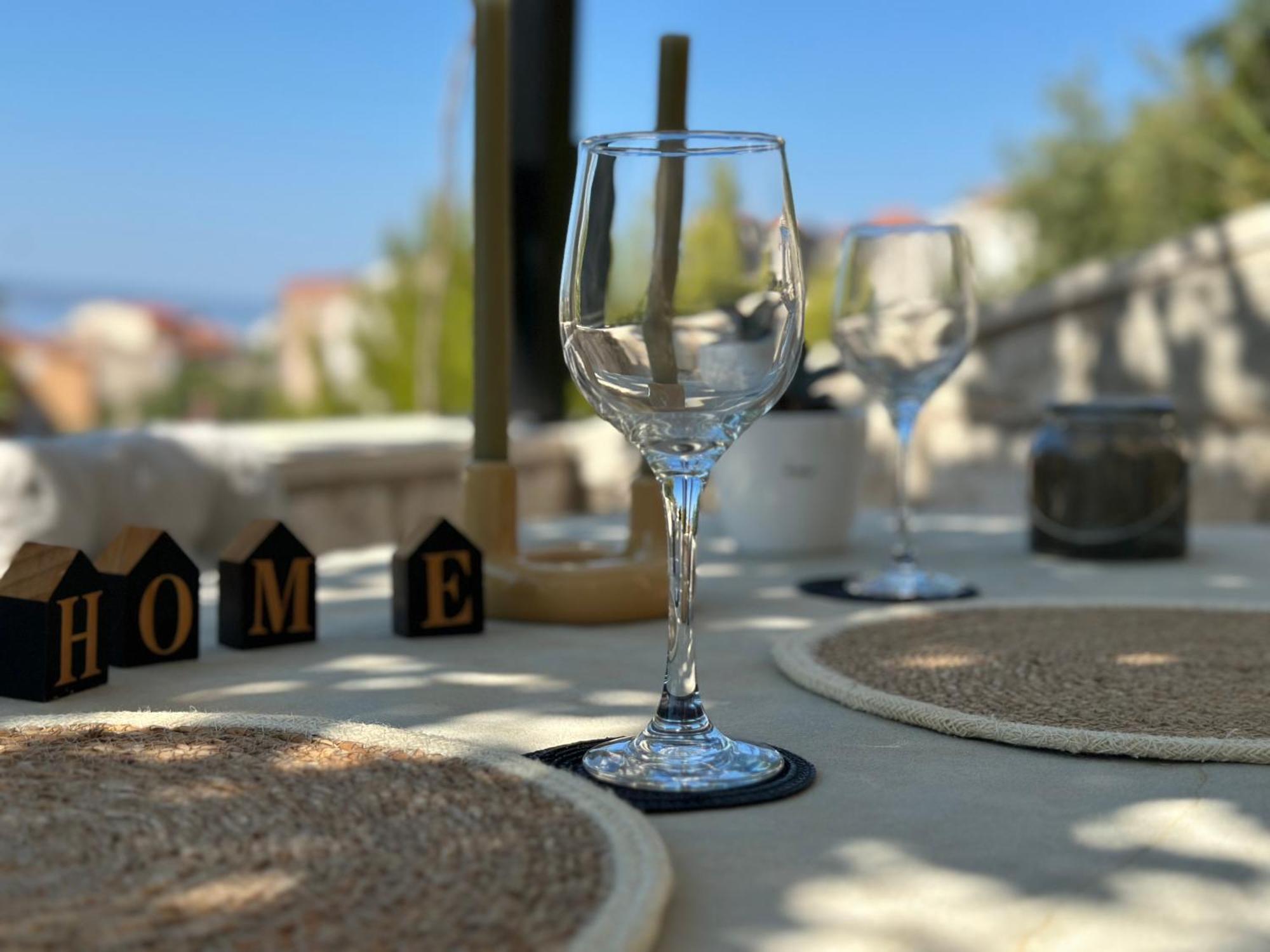 Romantic Stone- Studio Apartman Omiš Εξωτερικό φωτογραφία